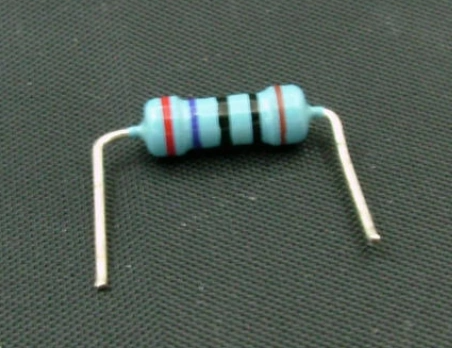 电阻色环表_色环电阻识别方法